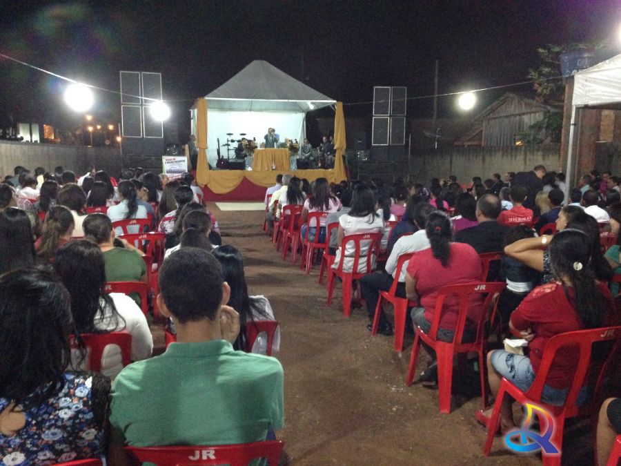 Noite de festa no Setor Quartel